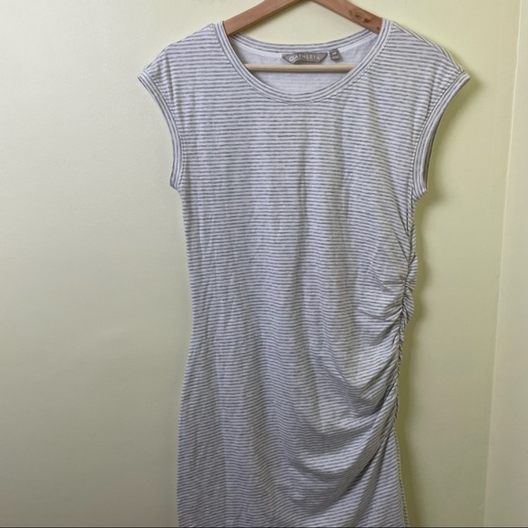 Athleta Carefree Tee Dress White & Grey Stripe Ruched Size Medium Petite - Picture 10 of 11